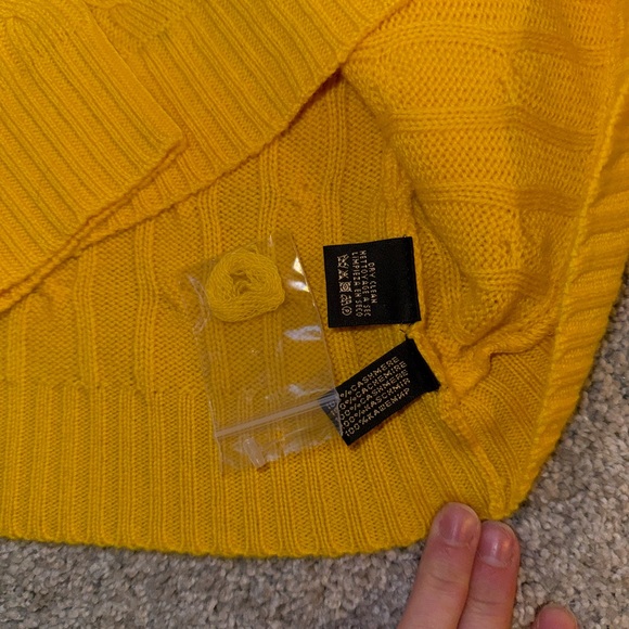 Ralph Lauren Women's Yellow V-Neck Sweater - Picture 5 of 6